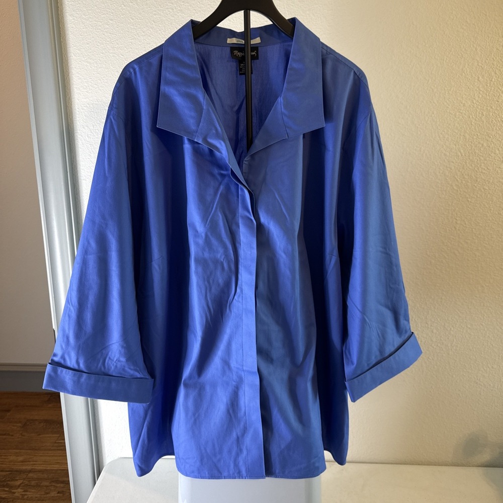 Maggie Barnes Catherines Blue Button Down Shirt No Iron 3/4 Sleeve Plus Size 3XL